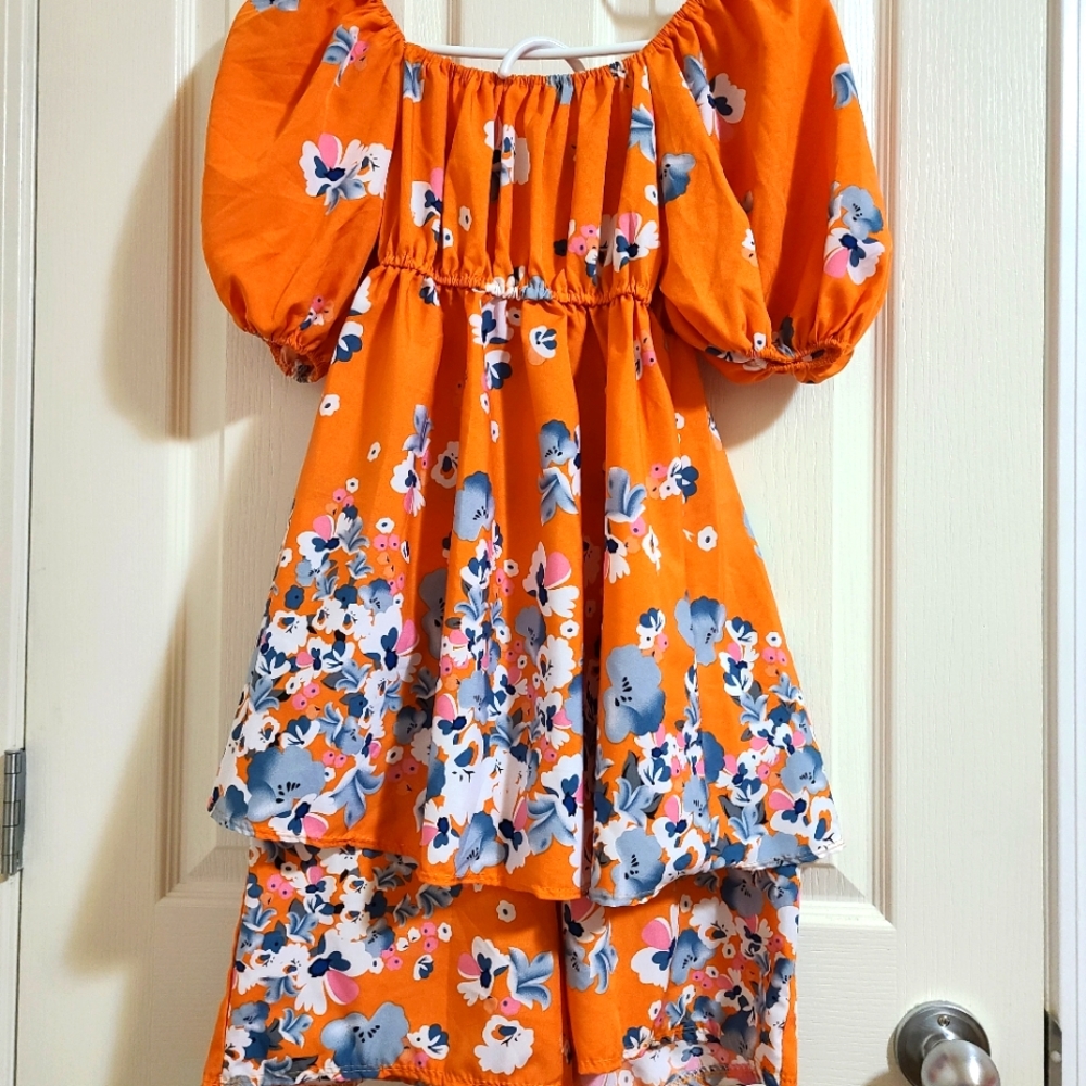 Terno top and short for summerorange floral, smocked style, size Small to Medium